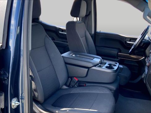 Used 2022 Chevrolet Silverado 1500 LT AWD/4WD image 15