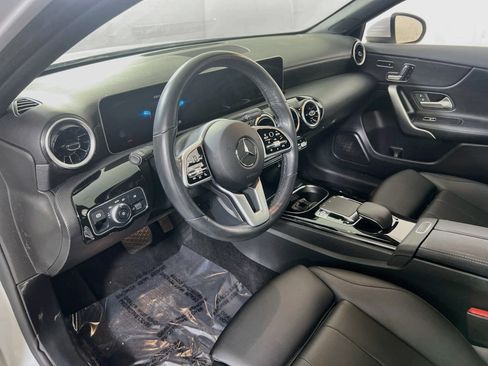 Used 2019 Mercedes-Benz A 220 4MATIC image 9