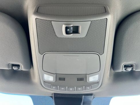 Used 2020 Ford F150 XLT w/ Equipment Group 302A Luxury AWD/4WD image 25
