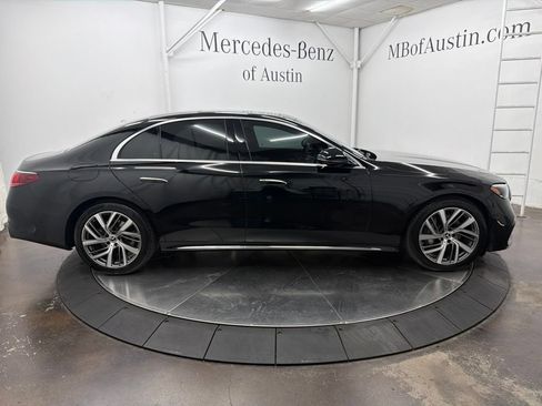 Used 2026 Mercedes-Benz E 350 4MATIC Sedan image 9