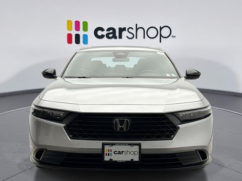 Used 2025 Honda Accord Sport image 8