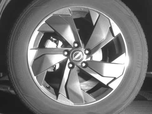 Used 2025 Nissan Rogue SV image 12