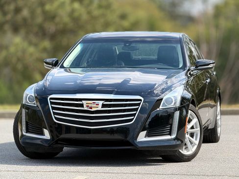 Used 2017 Cadillac CTS Sedan w/ Seating Package RWD image 2