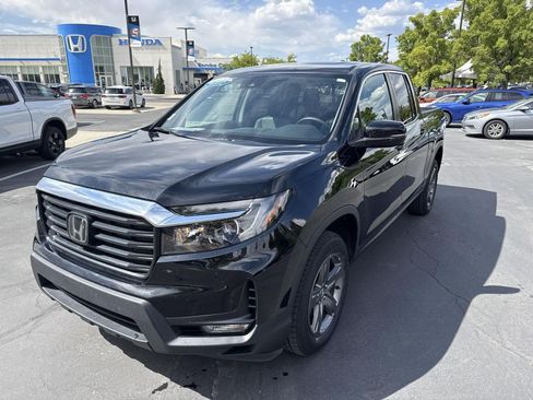 Certified 2023 Honda Ridgeline RTL image 3