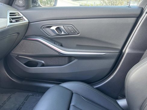 Certified 2025 BMW 330i xDrive Sedan w/ Premium Package image 22