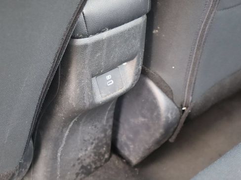 Used 2024 Nissan Versa SV FWD image 17
