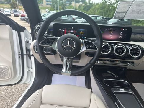 Certified 2025 Mercedes-Benz CLA 250 CLA 250 image 14