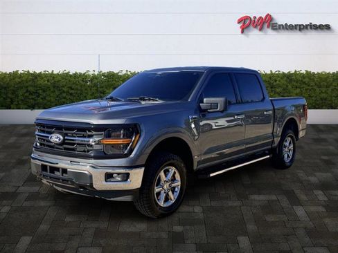 Used 2024 Ford F150 XLT w/ Mobile Office Package image 4