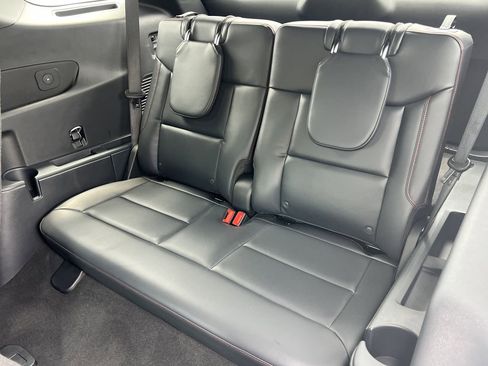 New 2026 Ford Explorer ST-Line w/ ST-Line Street Pack RWD image 20