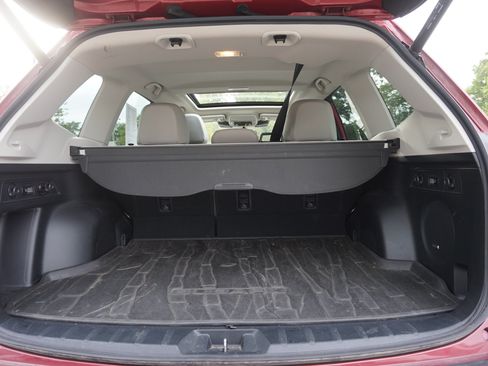 Used 2022 Subaru Forester Limited AWD/4WD image 10