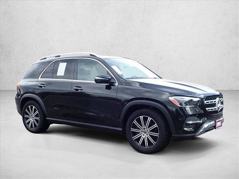 Used 2025 Mercedes-Benz GLE 350 4MATIC image 6