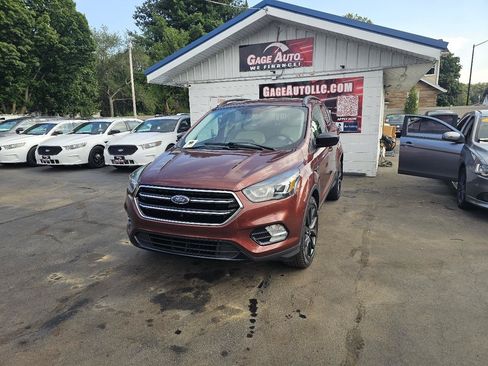 Used 2018 Ford Escape SEL w/ SEL Sport Appearance Package FWD image 4