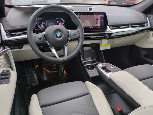 Used 2026 BMW X1 xDrive28i w/ Technology Package AWD/4WD image 26
