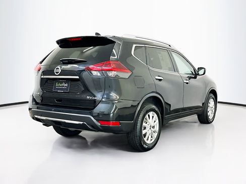 Used 2019 Nissan Rogue SV AWD/4WD image 9