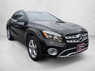 Used 2019 Mercedes-Benz GLA 250 4MATIC video 3