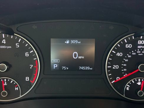 Used 2020 Kia Optima LX FWD image 31