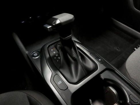 Used 2025 Kia K4 LXS image 30