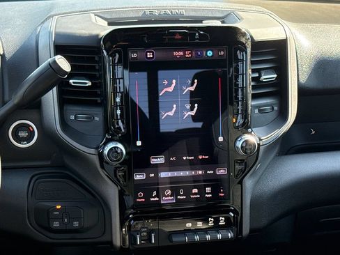 New 2027 RAM 2500 Tradesman AWD/4WD image 13