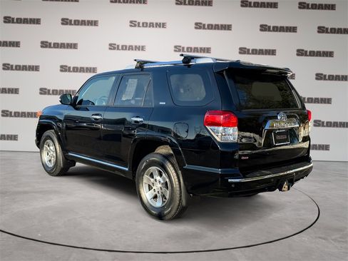 Used 2013 Toyota 4Runner SR5 image 3