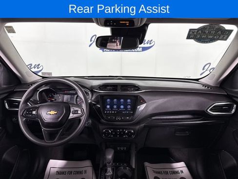 Used 2023 Chevrolet TrailBlazer LT w/ Convenience Package AWD/4WD image 10