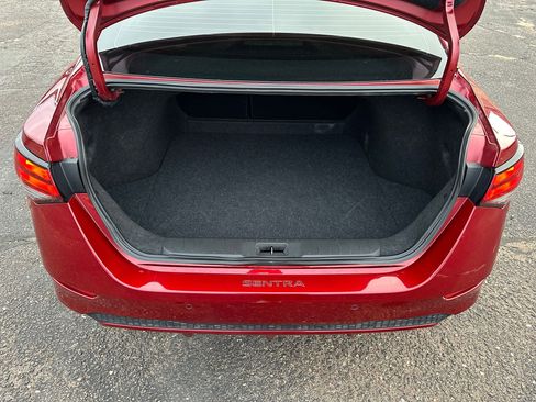 Used 2024 Nissan Sentra SV image 30