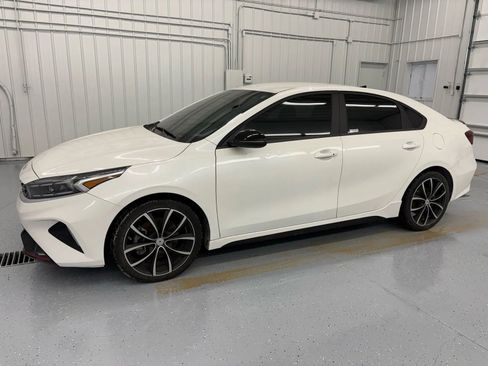 Used 2022 Kia Forte GT image 1