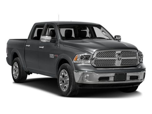 Used 2017 RAM 1500 Laramie w/ Convenience Group image 6
