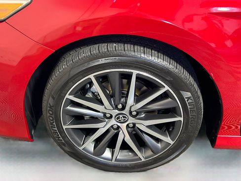 Used 2024 Toyota Camry XLE FWD image 34