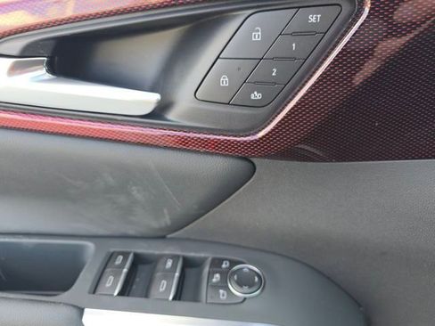 New 2026 Chevrolet Traverse RS w/ LPO, Floor Liner Package FWD image 25