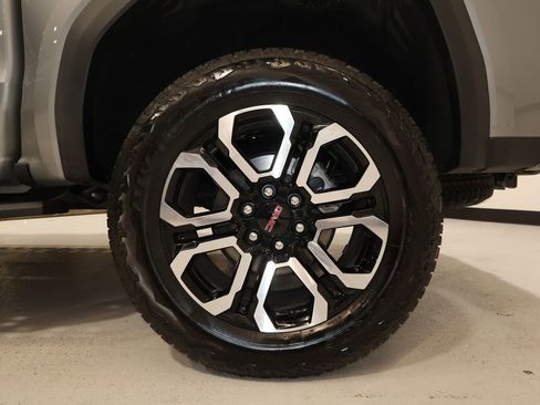 Certified 2026 GMC Canyon AT4 w/ Technology Plus Package image 34