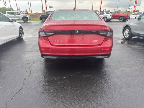 Used 2024 Honda Accord Touring image 6