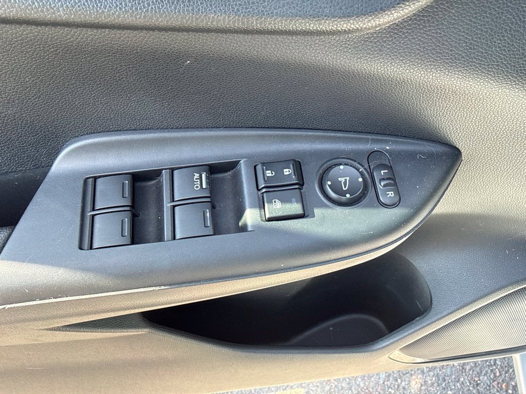 Used 2015 Honda Fit EX-L image 18