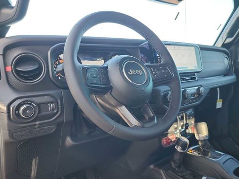 New 2026 Jeep Wrangler Unlimited Rubicon w/ Whitecap Package AWD/4WD image 4