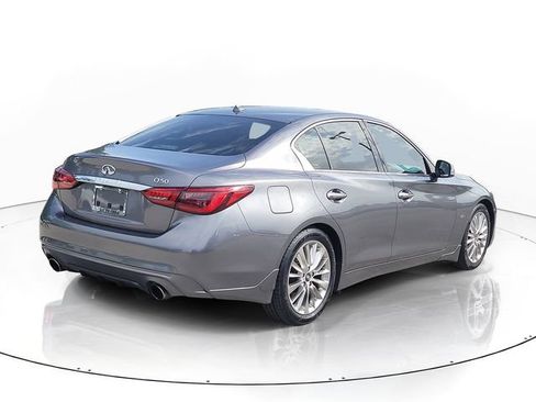 Used 2019 INFINITI Q50 Luxe w/ Essential Package (3.0T Luxe) RWD image 5