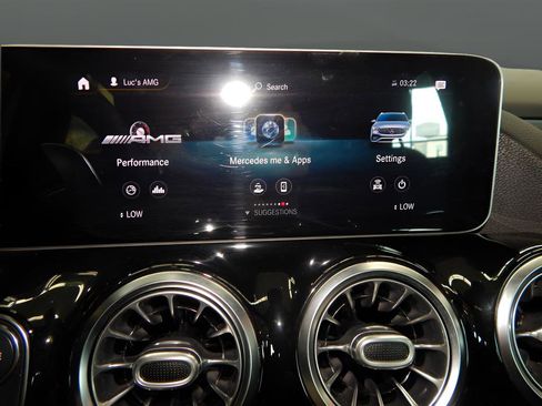 Used 2021 Mercedes-Benz GLA 45 AMG 4MATIC image 32