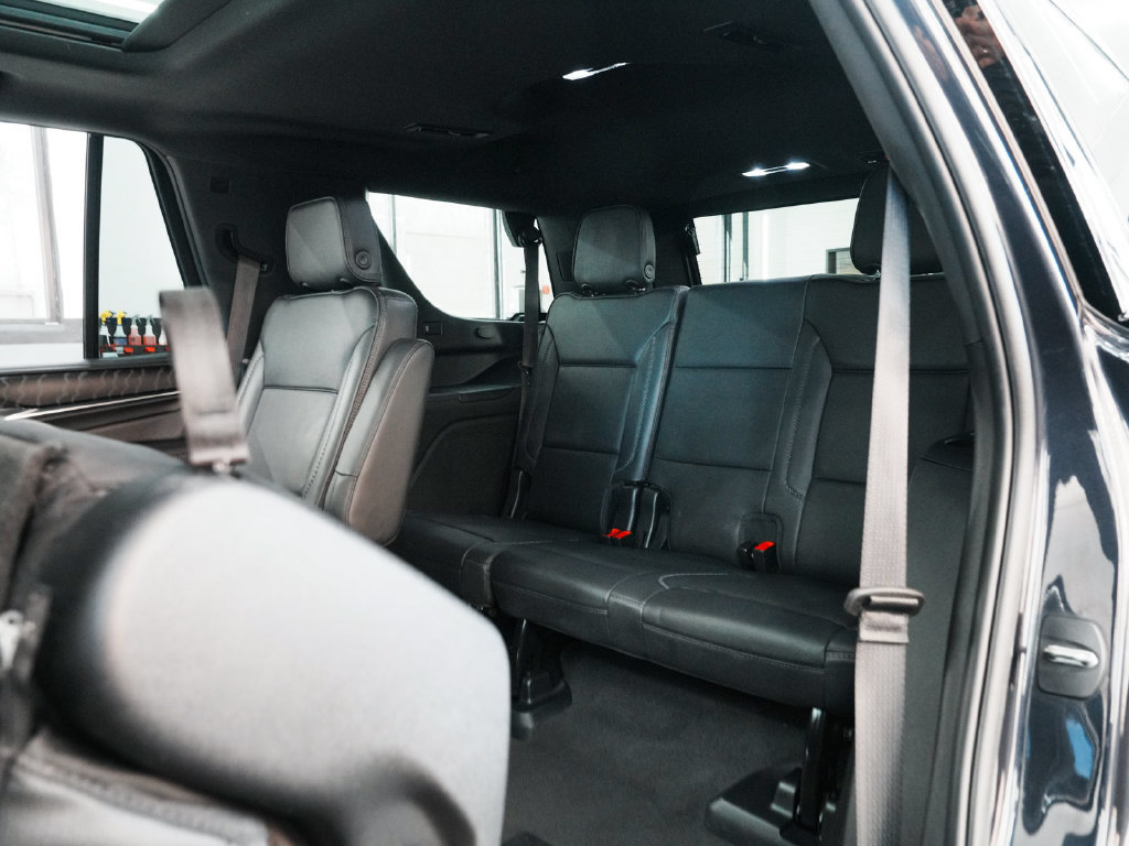 Used 2023 GMC Yukon Denali AWD/4WD image 32