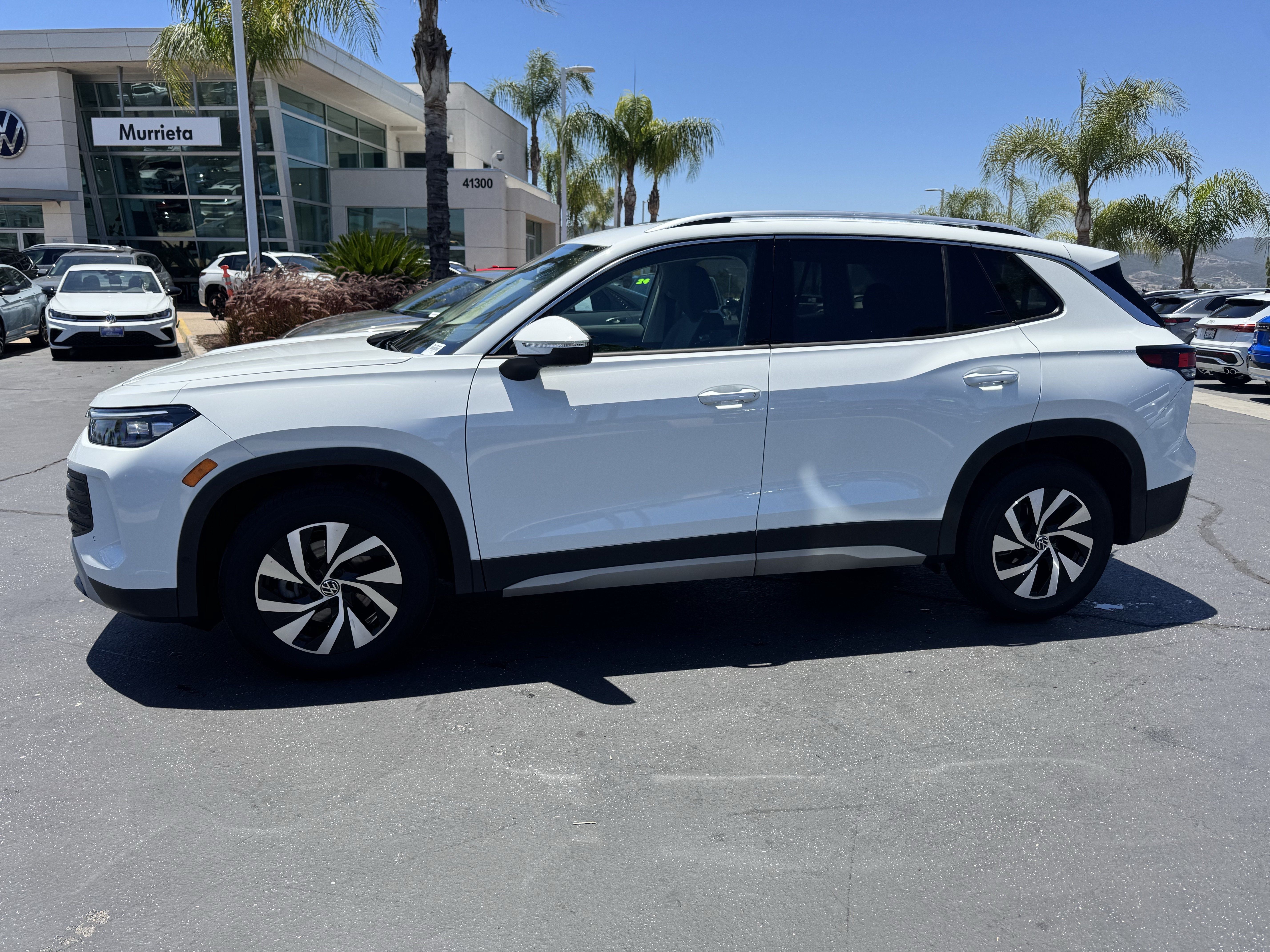 Certified 2025 Volkswagen Tiguan S FWD image 5