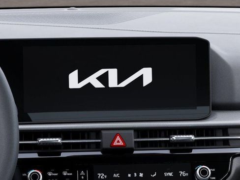 New 2026 Kia Sportage EX AWD/4WD image 20