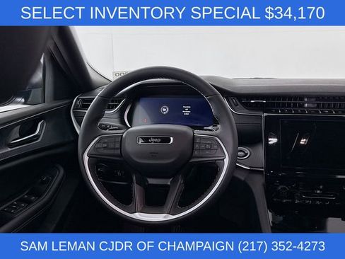 New 2025 Jeep Grand Cherokee Laredo X w/ Luxury Tech Group I image 11