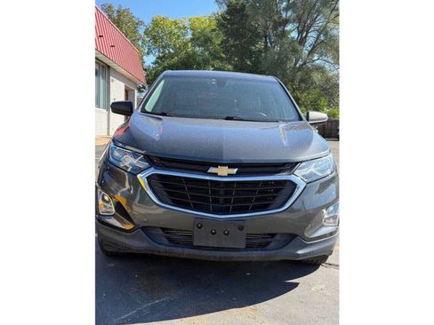 Used 2018 Chevrolet Equinox LS image 4