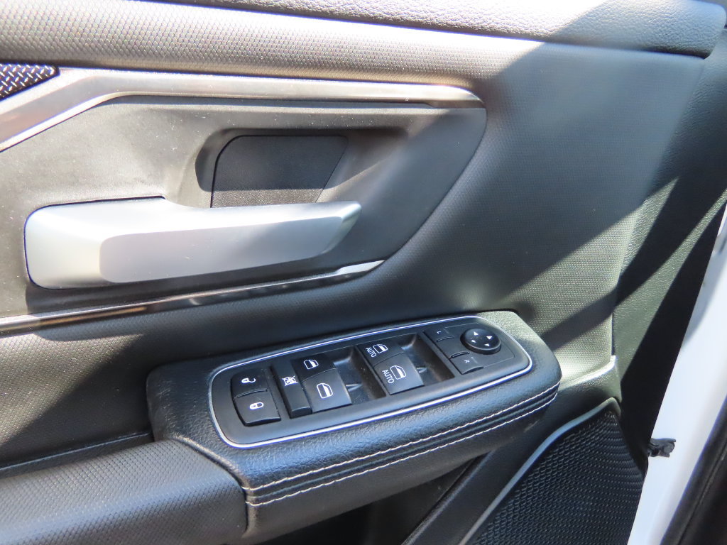 Used 2020 RAM 1500 Sport w/ Level 2 Equipment Group AWD/4WD image 19