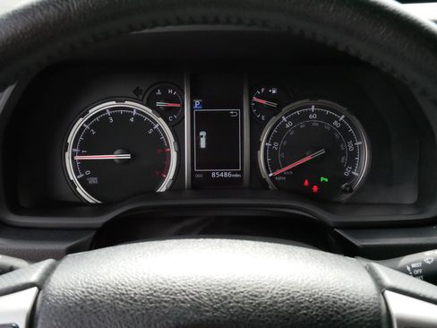 Used 2021 Toyota 4Runner Limited AWD/4WD image 21