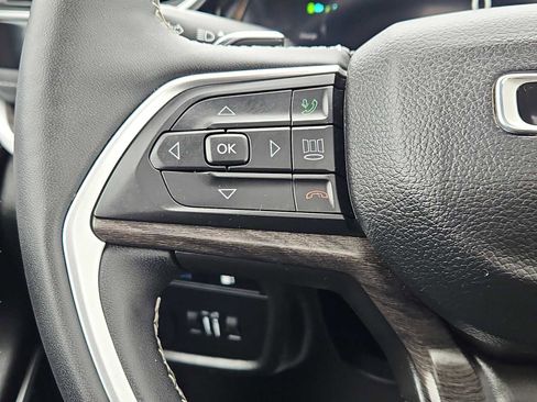 Used 2023 Jeep Grand Cherokee 4WD 4xe image 29