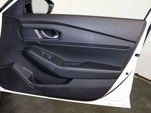 Used 2024 Honda Accord Sport image 29