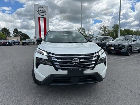 Certified 2025 Nissan Rogue S AWD/4WD image 8