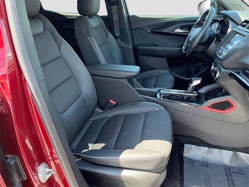 Used 2023 Chevrolet TrailBlazer RS image 26