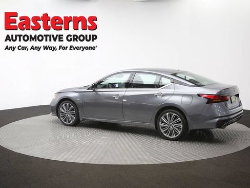 Used 2023 Nissan Altima 2.5 SL AWD/4WD image 55