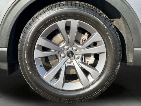 Used 2021 Ford Explorer XLT w/ Equipment Group 202A image 34