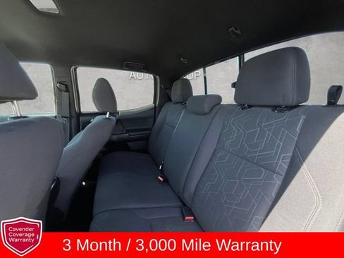 Used 2016 Toyota Tacoma TRD Sport w/ Towing Package AWD/4WD image 22