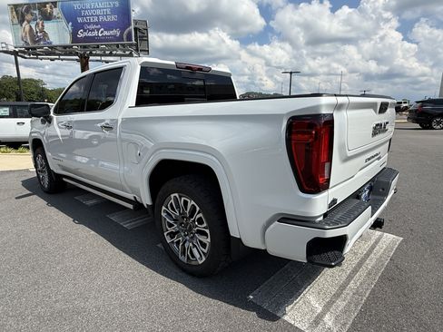 Used 2023 GMC Sierra 1500 Denali Ultimate AWD/4WD image 7